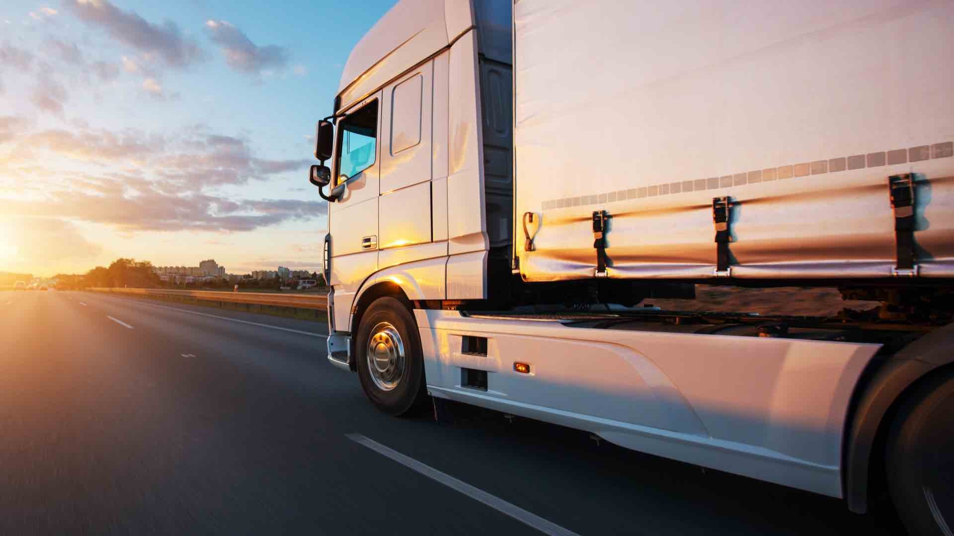 شركة شحن بري من جدة الي الكويت